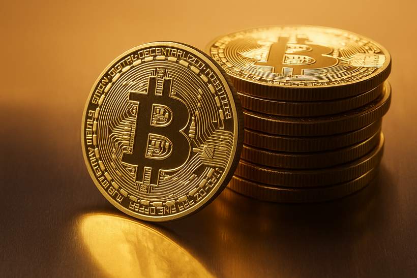Bitcoin at $84,000: The Crazy Rollercoaster of Crypto!