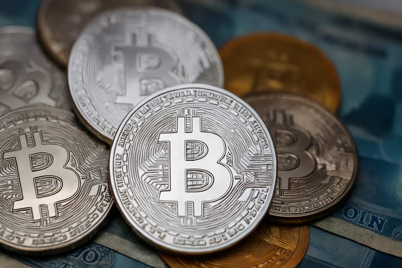 Bitcoin Stays Steady Near $79K: Traders Take a Breather