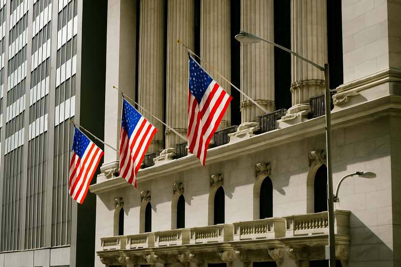 Bitcoin Is Getting Banked — 60% Of Leading US Banks Are Ready