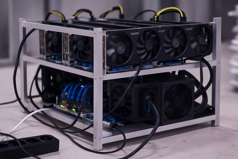 Bitcoin Miners Brace For Another Difficulty Spike In January After 2025 Record