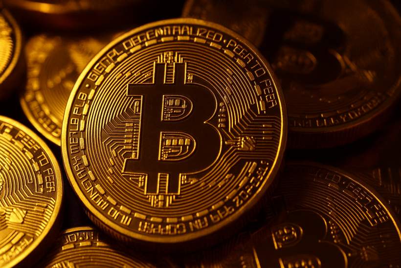 Bitcoin Drops Like a Hot Potato: Liquidation Mayhem!
