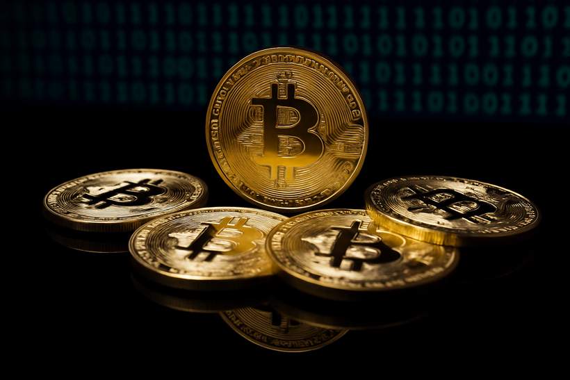 Bitcoin Eyes a Rocky Path to $60,000: Drama Unfolds in the Crypto World