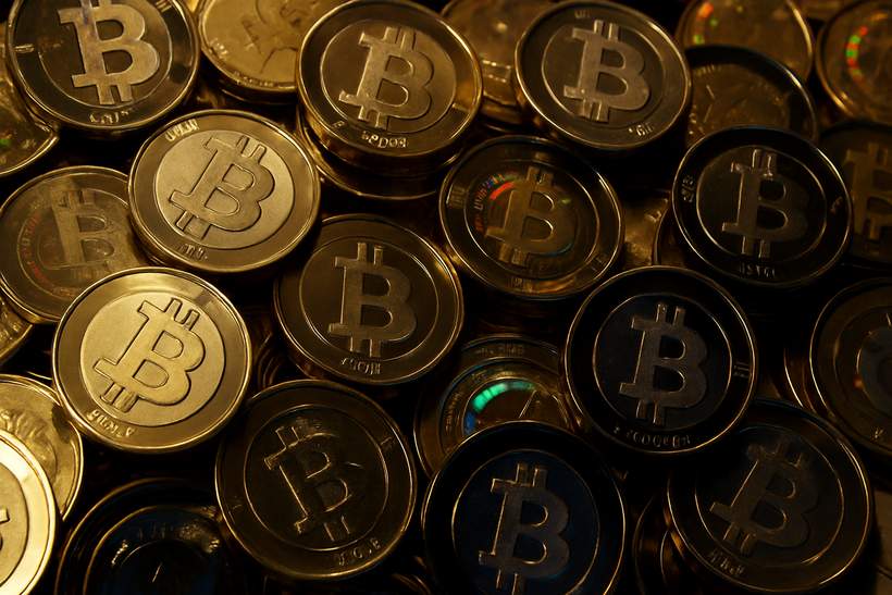 Bitcoin Takes a Dip: What’s Going on with the Crypto Buzz?