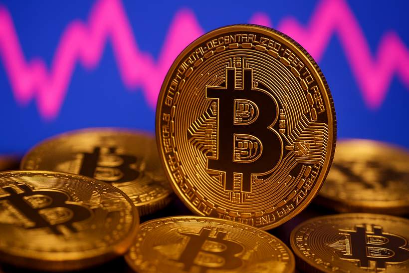 Bitcoin on the Verge: The $77,000 Waiting Game!