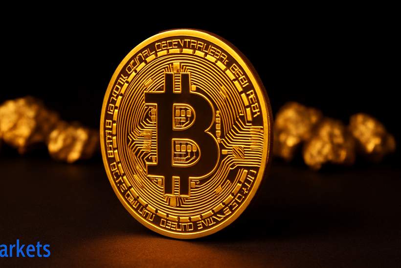 Bitcoin's Rollercoaster: A Weekend of Ups and Downs