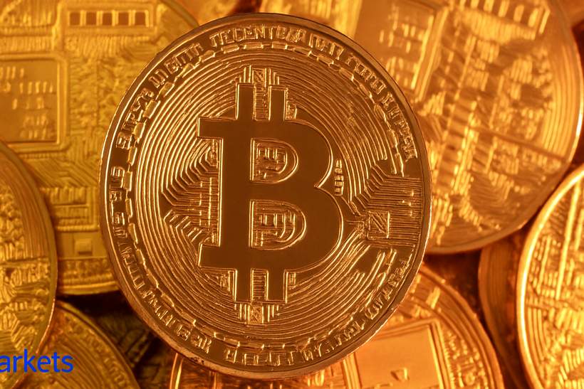 Crypto Roundup: Bitcoin and Ethereum on the Move!