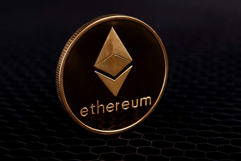 Less Ethereum To Sell: ETH Supply On Exchanges Slides To New Multi-Year Low
